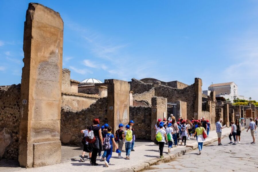 2-Hour Pompeii Child-Friendly Tour - House of the Vettii and the Thermopolium: Real People, Real Routines