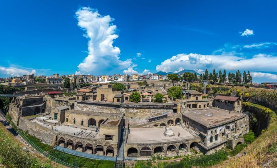 2-Hour Private Tour of the Ruins of Herculaneum - House of Neptune and Amphitrite: Mosaics, Floor Art, and the City’s Taste