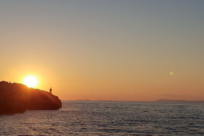 2-Hour Sorrento Coast Sunset Cruise with Dinner Experience - Key things I’d circle before you book