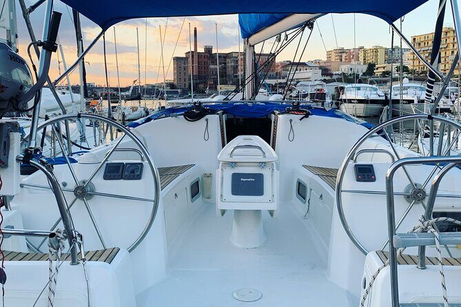 3 - Day All-Inclusive Sailing Adventure: Capri, Positano & Amalfi - Day 2: Amalfi Coast sunrise, a center visit, then Positano by sea