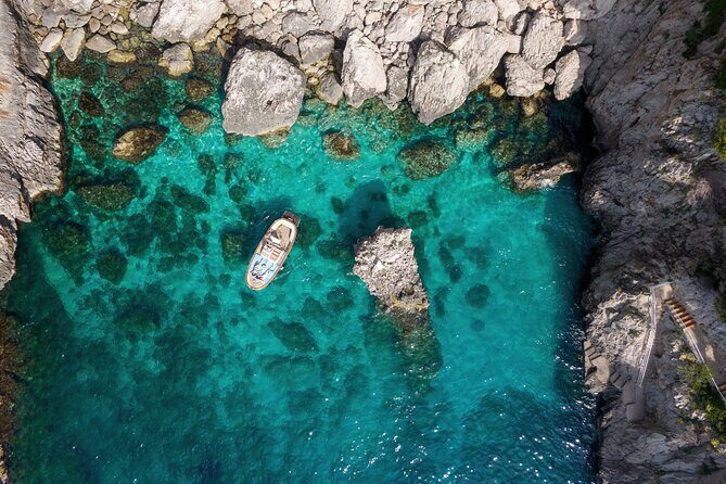 3-hour private boat tour of Capri - Key highlights worth your attention