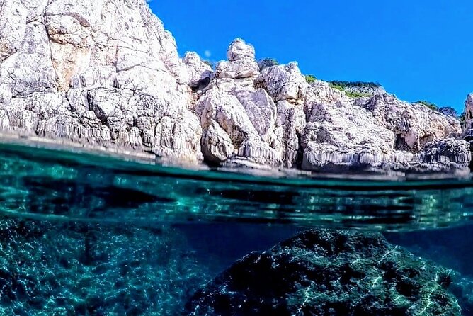 3-hour private boat tour of the island of Capri - What’s actually included on the boat (and why it affects comfort)