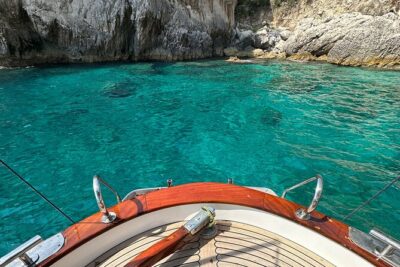 3 hour private boat tour on the island of Capri - Getting Started at Pasticceria La Vela Di Agnese Schettino (and What to Expect)