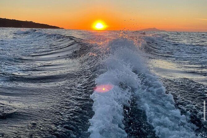 3-Hour Private Sunset Boat Tour in Sorrento - The Sorrento coast hour: more time on the water, more chances for photos