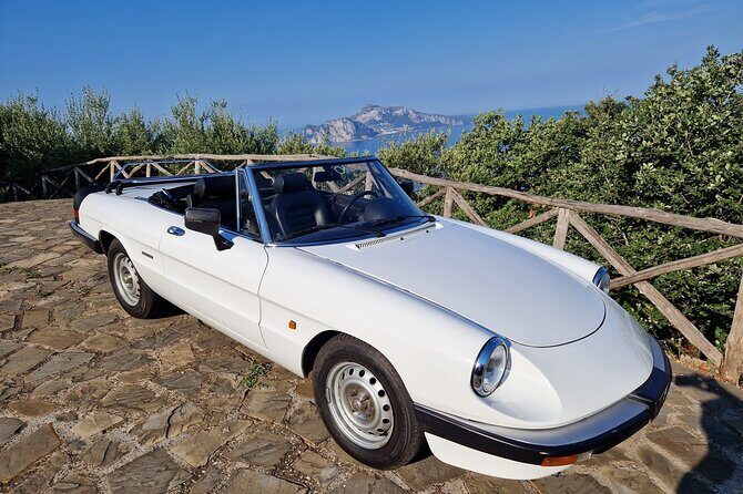 3 Hour Sunset Tour in Vintage Cars in Sorrento - Annunziata: When a Villa Stop Adds Story to Your Photos
