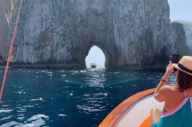 3 hours Private Capri Boat Tour - Key things to know before you go