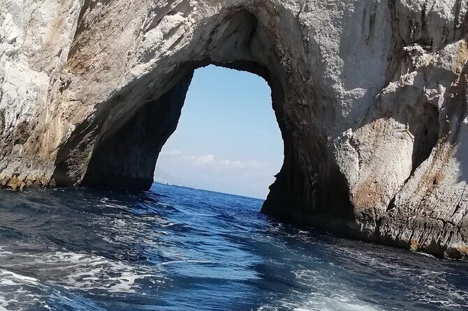 3 Hours Private Capri by Boat for Couples - Picking the right departure time, including if you’re coming from Positano