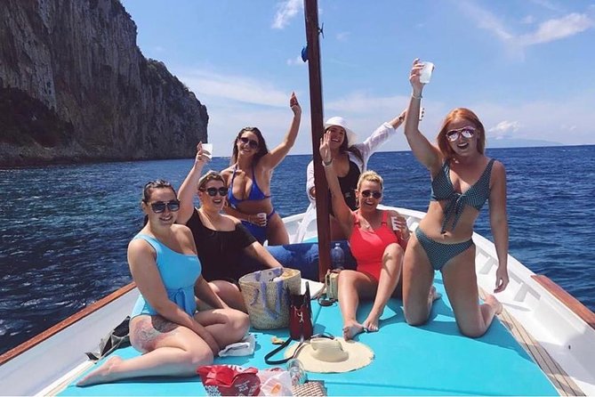3 Hours Private Tour of Capri Island - Where You Meet at Bar Il Gabbiano (and What to Expect)