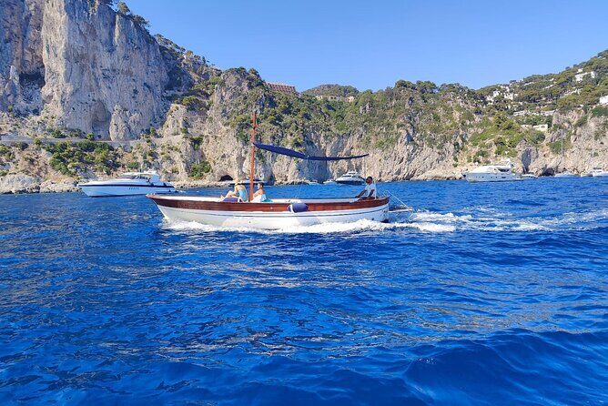 4 Hour Private Boat Tour of Capri - Key highlights at a glance