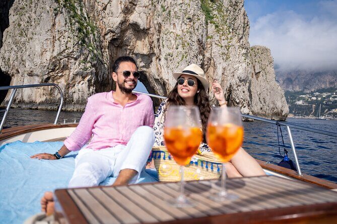 4 Hours Private Boat Tour of Capri - Snacks, soda, and a captain who actually runs the schedule
