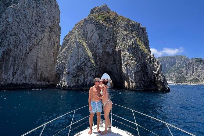 A special 2 days Mini Cruise: Capri Island and the Amalfi Coast - Getting on the water from Sorrento without the hassle