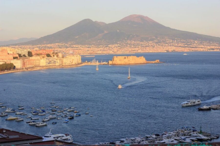 A taste of Napoli: Food Walking Tour with Local Tour Guide - Naples food walking tour: why this route works