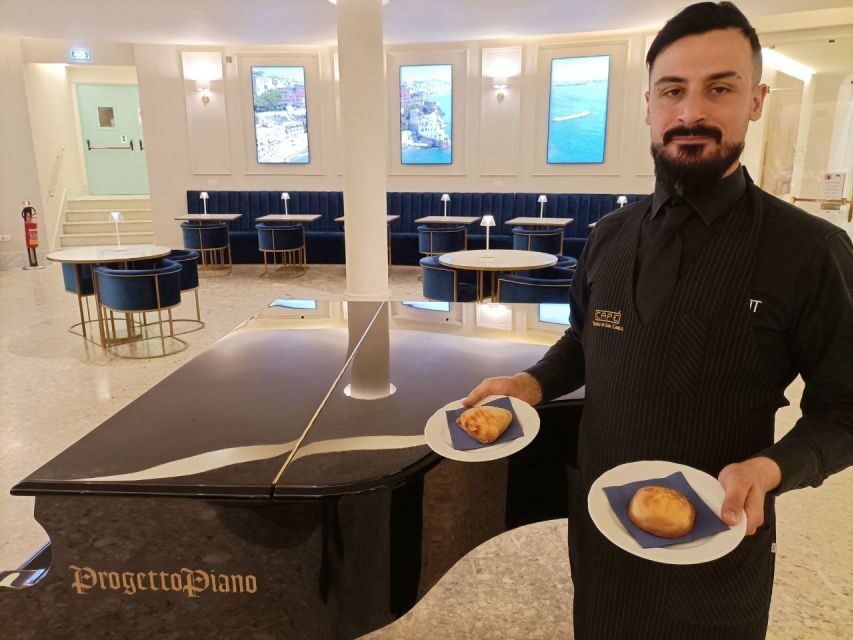 A taste of Napoli: Food Walking Tour with Local Tour Guide - Royal Palace and Teatro San Carlo: sights without breaking your day