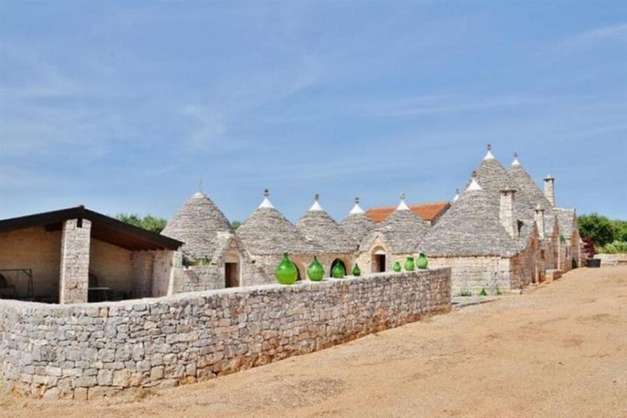 Alberobello: Full–Day Private Trulli Historical Tour - Why Alberobello Trulli Are Worth a Long Day From Naples