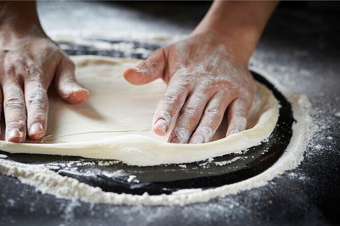 All Inclusive Pompeii, Pizza Class & Olive Oil Experience - Skip-the-line entry and a 2-hour private Pompeii guide