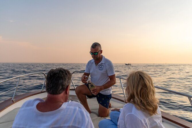 Amalfi Boat Tour from to Positano Praiano or Amalfi. 7 hours - Stop 2: Grotta dello Smeraldo (Emerald Grotto) and what to expect