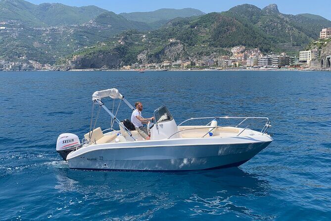 Amalfi Coast 7-hour Private Boat Rental in Maiori or Minori - Price and value: $385.54 for up to 4, plus fuel
