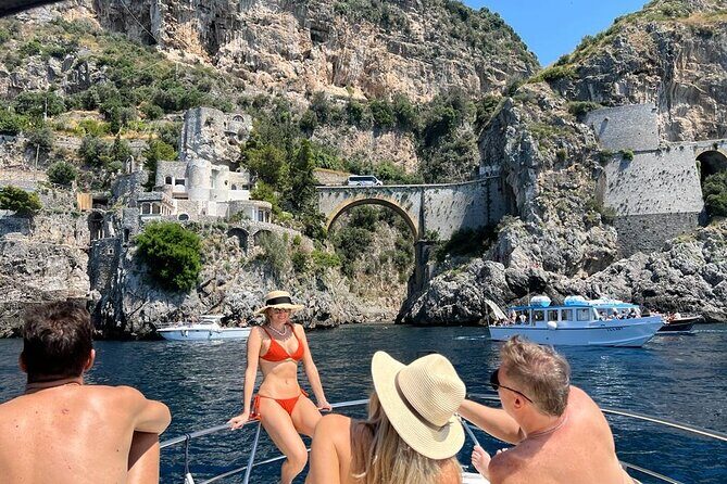 Amalfi Coast All Inclusive Premium Private Boat Tour - What the 7–8 Hours Really Mean on Water
