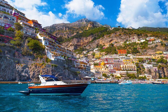 Amalfi Coast Boat Tour With Pickup from Sorrento Area Hotels - The cruise route: Saracens Towers and Li Galli Island by boat