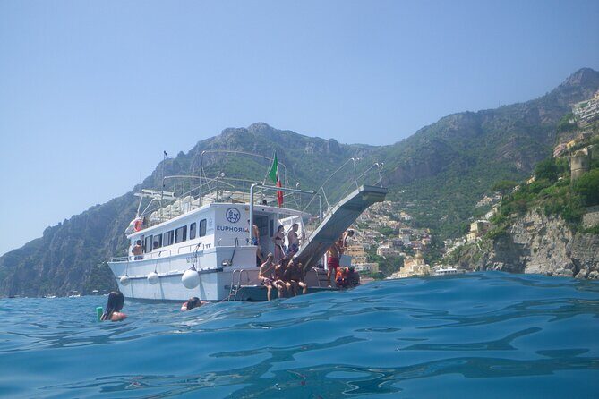 Amalfi Coast by boat with aperitif, lunch and sea breaks - Why the Amalfi Coast looks better from Salerno by boat