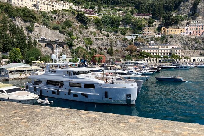 Amalfi Coast Day Trip from Naples: Positano, Amalfi and Ravello - English guidance that helps you choose faster