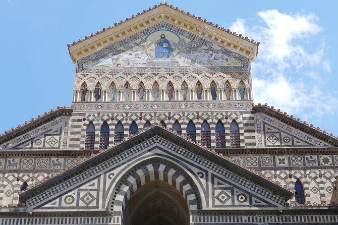 Amalfi Coast Drive Exclusive With Positano Visit from Sorrento - Why this Amalfi Coast drive feels more manageable