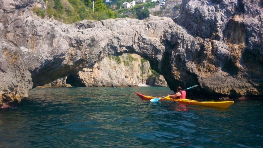 Amalfi Coast: Kayak Tour with Snorkeling and Grottoes Visit - Meeting at Tonino’s Beach Club and getting set up fast