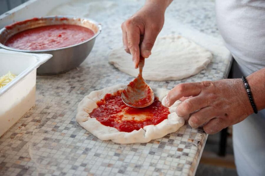 Amalfi Coast: Pizza & Mozzarella Class with Farmhouse visit - Dough from scratch: what you learn when the flour is real