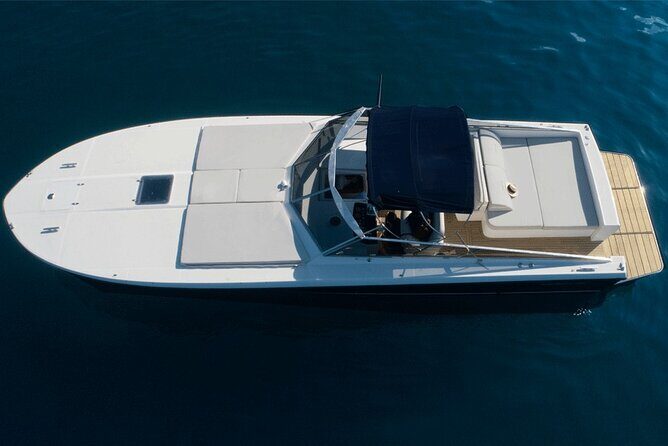 Amalfi Coast Private Boat Tour from Sorrento, Positano & Capri - Cala di Mitigliano: the Sorrento Peninsula shoreline break
