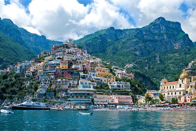 Amalfi Coast Private Tour from Sorrento - Premium 28ft Boat - Marina Grande Start: Getting Oriented and Settling In