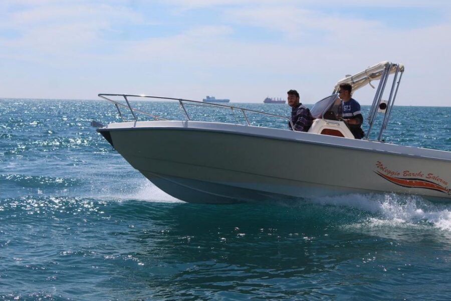 Amalfi coast: Rent boats in Salerno without license - Positano stop: the photo views and the water time