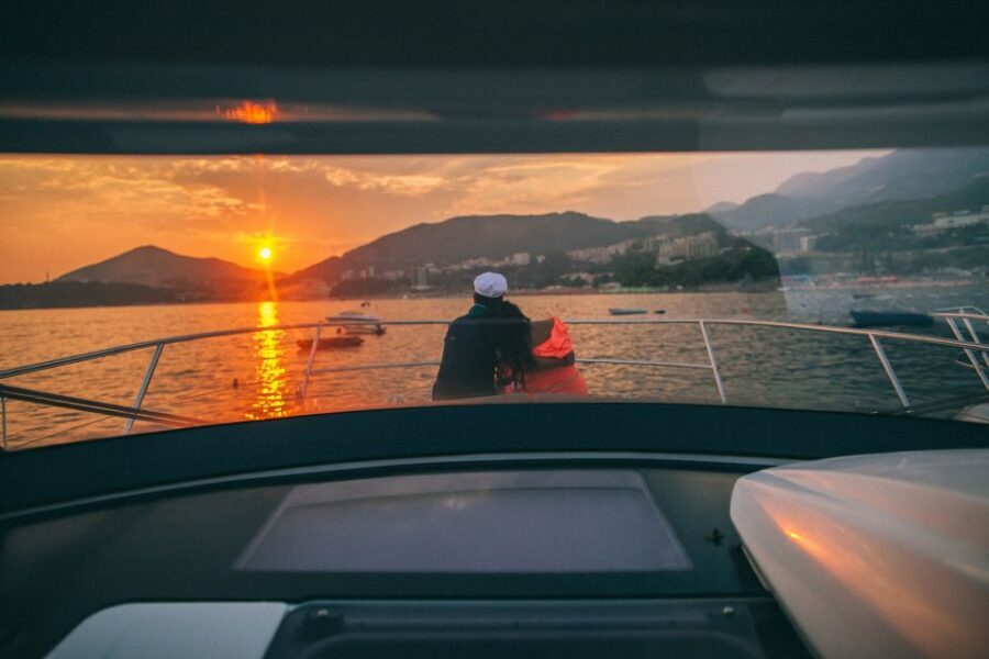 Amalfi Coast: Romantic Sunset Cruise with Music & Cocktails - Pickup on the Amalfi Coast: Positano, Amalfi Port, or Marina di Praia