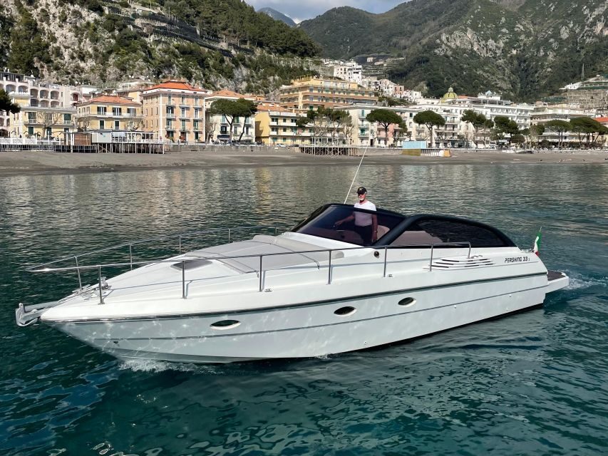 Amalfi Coast: Scenic Boat Private Tour with Aperitif - Key things to know before you go