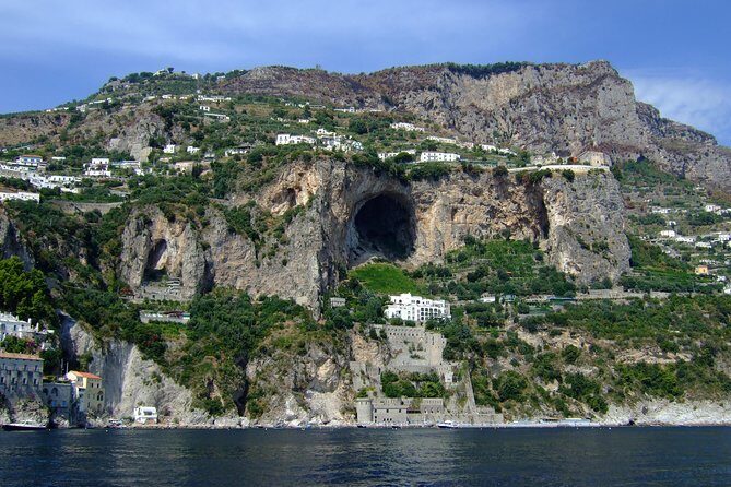 Amalfi Coast Self-Drive Boat Rental - Fuel, Fuel Gauges, and Other On-Water Reality Checks