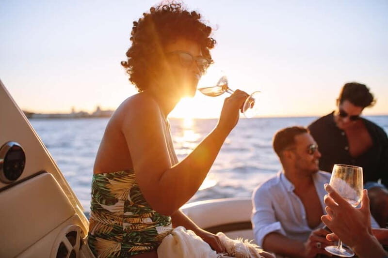 Amalfi Coast Shared Sunset Cruise: Swim, Drinks & Views - Key points worth marking