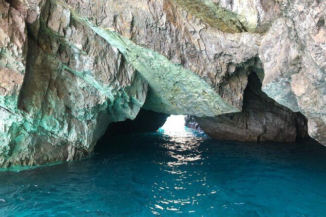 Amalfi Coast Sharing boat tour from Sorrento - From Sorrento pickup to Marina di Cassano: how the day starts