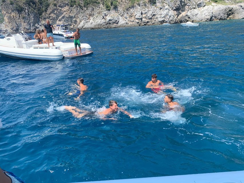 Amalfi coast tour with skipper from Salerno to Positano - Price and value: $711.42 for up to 7 people