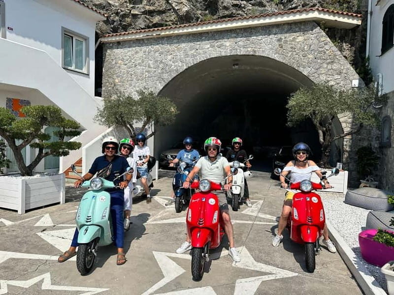 Amalfi Coast: Vespa Tour of Amalfi, Ravello, and Positano - Ravello walk and the gardens (Villa Rufolo + Villa Cimbrone)