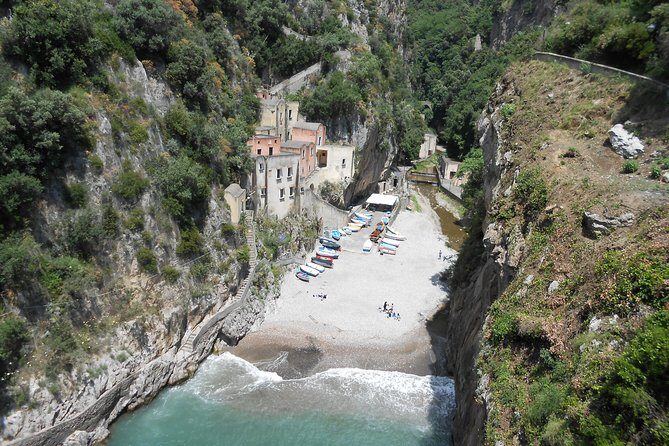 Amalfi Drive cycling tour - Bike choice on Amalfi hills: road, trekking, mountain, or e-bike