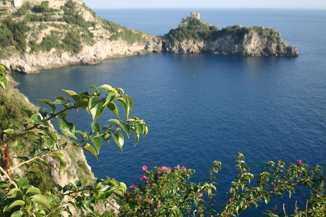 Amalfi Drive: Sorrento to Amalfi Excursion - Stop 1: Positano for an hour of real street life and sea views