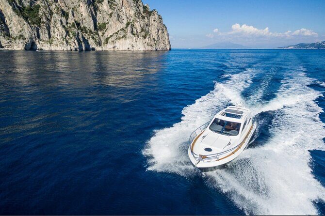 Amalfi Private Boat Tour from Sorrento or Positano Yacht Klase 50 - Li Galli islets: the Sirens legend and another swim moment