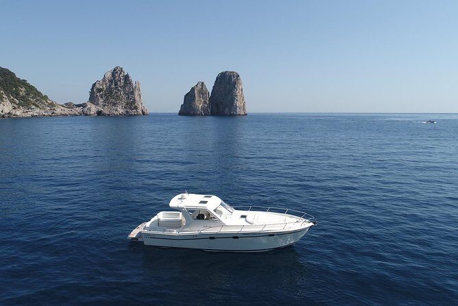 Amazing Private Tour of Capri - Grotta Verde: your first true taste of Capri cave magic
