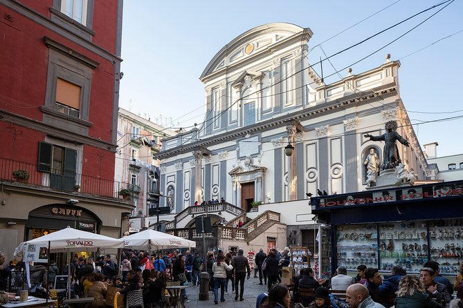 Authentic Naples Street Food Tour With Local Expert Guide - Via Toledo and Piazza del Gesù Nuovo: Wrapping Up with a Landmark Ending