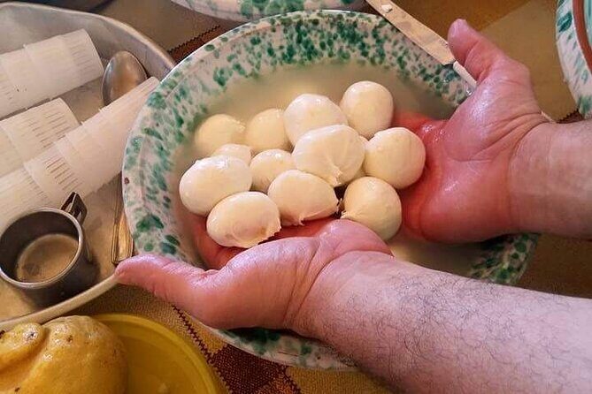 Authentic Pasta Cooking Class in Sorrento with Wine - The Classroom Vibe: Small Group, English Support, and Teaching Style