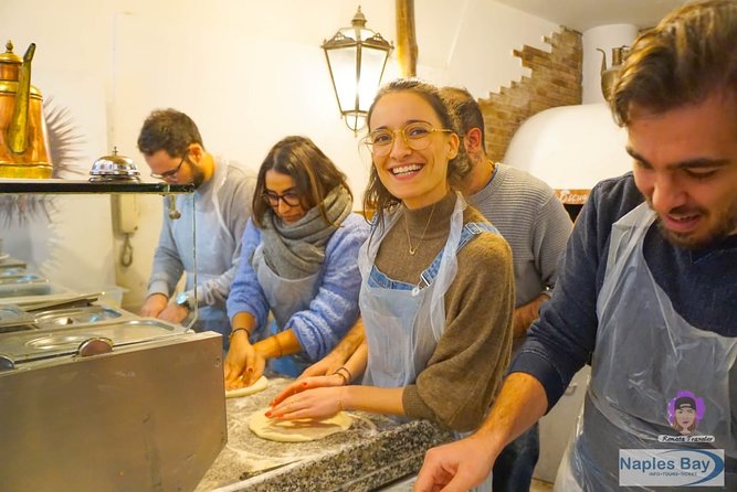Authentic Pizza Making Class in Naples with Appetizers and Drink - Key things I’d prioritize
