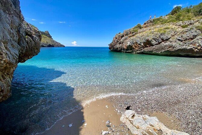 Baia Degli Infreschi - The boat route starts in Marina di Camerota (and that matters)