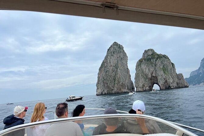 Blue Grotto and Capri by Private Boat Tour - Key things I’d bet on with this Capri private boat tour