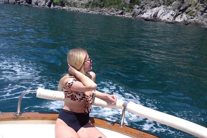 Boat tour in Capri - The 8-hour schedule: how the day typically flows
