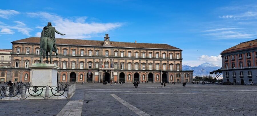 Bourbon Naples: Exclusive guide and Royal Palace pass - Key things to know before you go