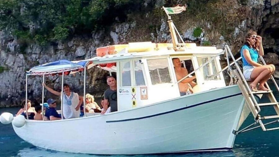 Camerota: boat tour exploring Baia Infreschi - Getting to the boat at Marina di Camerota (and not stressing)